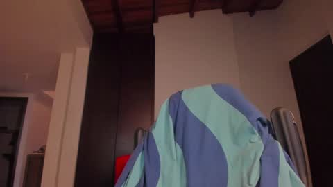 Snapshot of kai_herectix chatting on 2, 2, 2025 kai_herectix online show from 2, 2, 2025