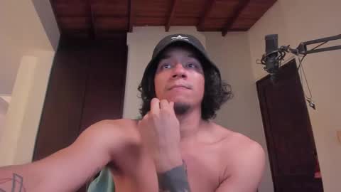 Snapshot of kai_herectix chatting on 21, 2, 2025 kai_herectix online show from 21, 2, 2025