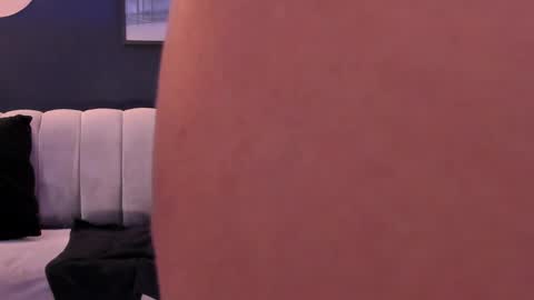 Kaia Ferreira online show from 6, 3, 2025