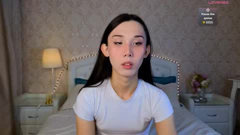 Kaia Monday Thursday FridaySaturdaySunday online show from 6, 10, 2025