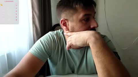 Snapshot of kaifik chatting on 3, 11, 2025 kaifik online show from 3, 11, 2025