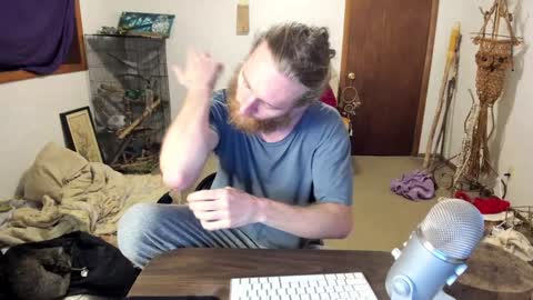 Kaiku77 online show from 3, 1, 2025