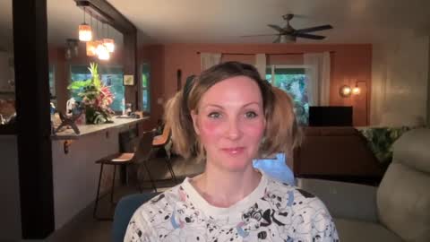 Snapshot of kaileeshy chatting on 29, 1, 2025 Kailee Smile online show from 29, 1, 2025