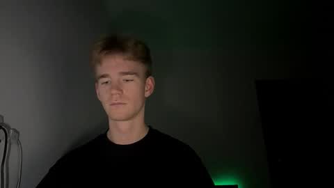 Snapshot of kairaven chatting on 17, 11, 2025 Vlad online show from 17, 11, 2025