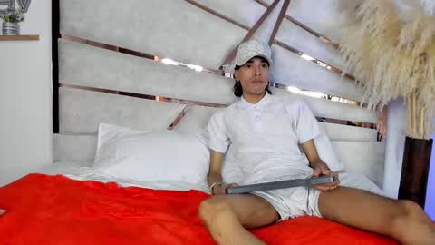 Snapshot of kairosxxx chatting on 15, 10, 2025 kairosxxx online show from 15, 10, 2025