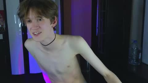 slutkai online show from 19, 9, 2025