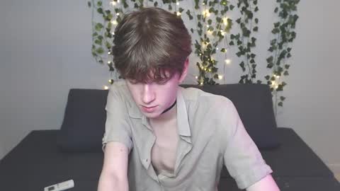 slutkai online show from 14, 10, 2025