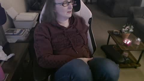 Snapshot of kait331 chatting on 6, 3, 2025 Camprincess331 online show from 6, 3, 2025