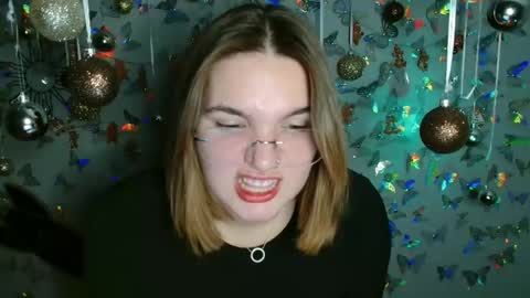 Kaitlin online show from 24, 11, 2025