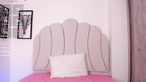 Kaity Lane online show from 9, 2, 2025