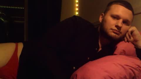      online show from 13, 9, 2025