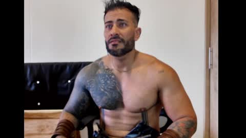 Snapshot of kaleth_price chatting on 25, 2, 2025 Kaleth Price online show from 25, 2, 2025