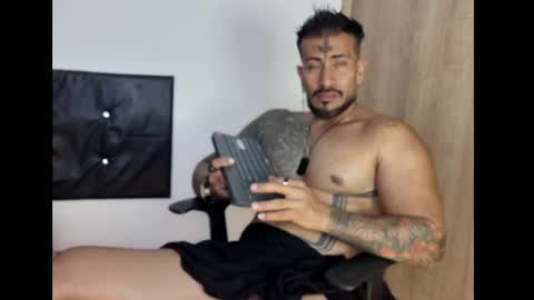 Snapshot of kaleth_price chatting on 6, 3, 2025 Kaleth Price online show from 6, 3, 2025