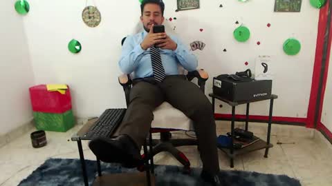 Snapshot of kalethbigdick88 chatting on 8, 7, 2026 Kaleth online show from 8, 7, 2026
