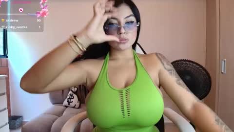 Snapshot of kaliffa_zoe chatting on 22, 11, 2025 Zoe online show from 22, 11, 2025