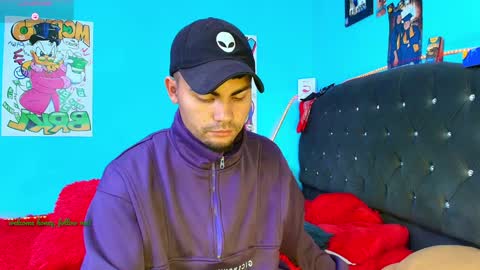 Snapshot of kalivan_voinesscu chatting on 21, 1, 2025 K A L I online show from 21, 1, 2025