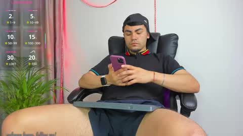 Snapshot of kalivan_voinesscu chatting on 23, 9, 2025 K A L I online show from 23, 9, 2025