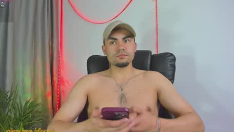 Snapshot of kalivan_voinesscu chatting on 6, 11, 2025 K A L I online show from 6, 11, 2025