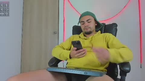 Snapshot of kalivan_voinesscu chatting on 23, 7, 2026 K A L I online show from 23, 7, 2026