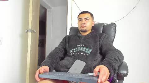 Snapshot of kalivan_voinesscu chatting on 27, 7, 2026 K A L I online show from 27, 7, 2026