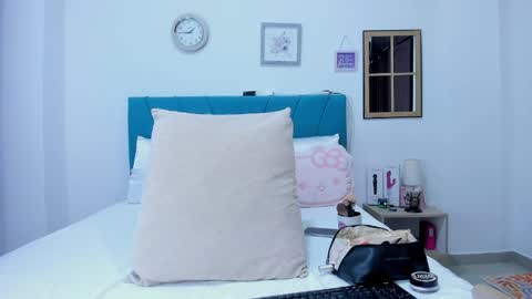 Kamilalopez online show from 9, 4, 2026