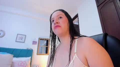 Snapshot of kam_lopez chatting on 15, 6, 2026 Kamilalopez online show from 15, 6, 2026