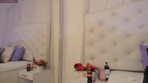 Snapshot of kamila_arias chatting on 12, 9, 2025 online show from 12, 9, 2025