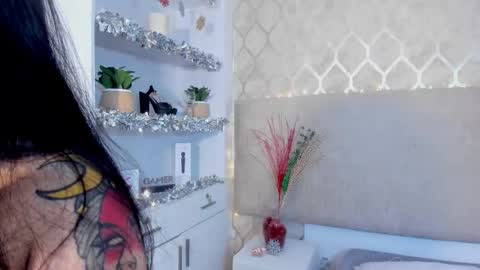 Kamila Betancourt online show from 27, 11, 2025