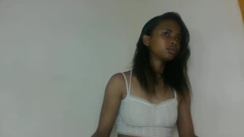 kamillah69 online show from 24, 11, 2025