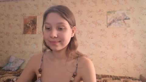 Mari  Simmons online show from 20, 10, 2025