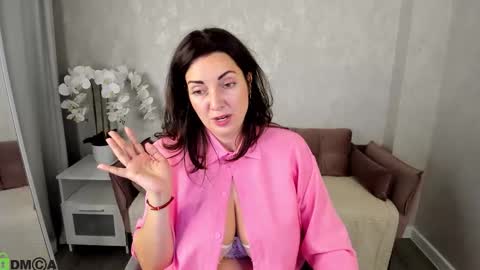 kandy_balls online show from 4, 10, 2025