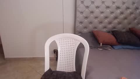 lucas valentina online show from 17, 1, 2025