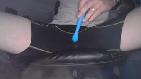 KANGKHLOE online show from 19, 10, 2025