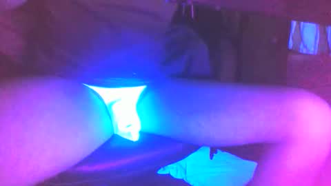 KANGKHLOE online show from 4, 12, 2025