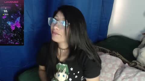 Snapshot of kanroji_mitsuri_11 chatting on 15, 2, 2025 Sanctuary online show from 15, 2, 2025