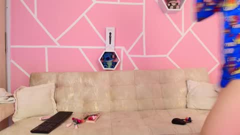 kaoriille online show from 26, 1, 2025