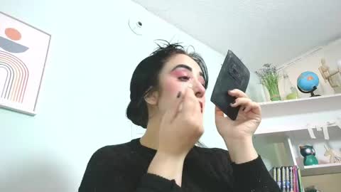 Snapshot of kaory_azumi chatting on 12, 5, 2026 kaory_azumi online show from 12, 5, 2026