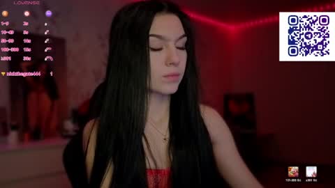 kara_life online show from 4, 4, 2026