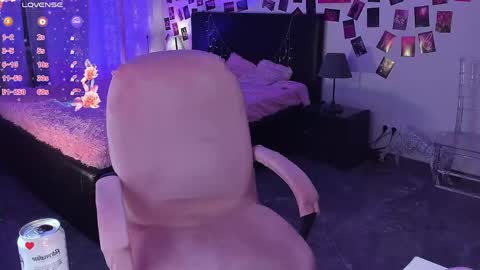 Snapshot of karambamoon chatting on 21, 5, 2026 Lera online show from 21, 5, 2026