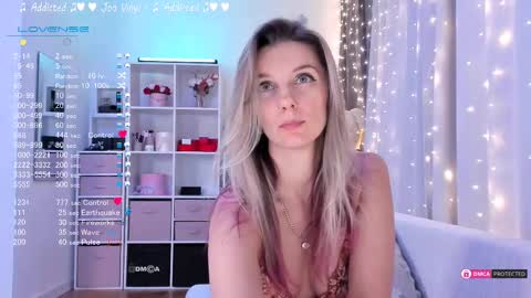 Julia online show from 3, 3, 2025