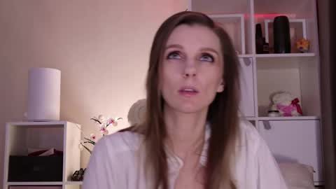 Julia online show from 18, 3, 2026