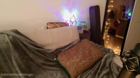 I am here around 5am GMT karathemagic online show from 15, 2, 2025