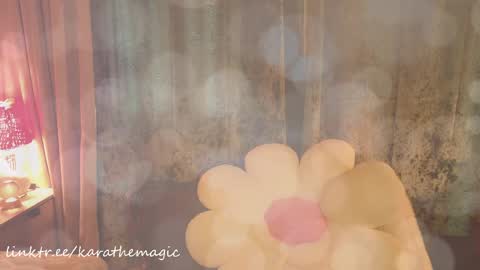 Snapshot of karathemagic chatting on 8, 5, 2026 I am here around 5am GMT karathemagic online show from 8, 5, 2026