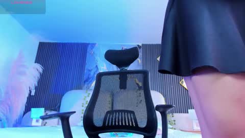 Karely online show from 1, 2, 2026