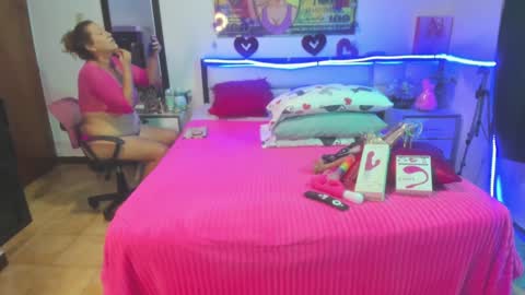 Karen online show from 7, 12, 2024