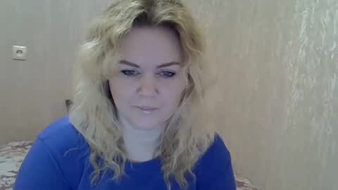 karennelsonx online show from 6, 3, 2025