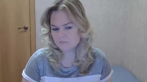 karennelsonx online show from 30, 10, 2025