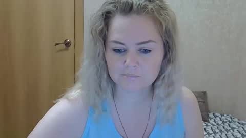 karennelsonx online show from 14, 11, 2025