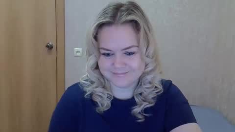 karennelsonx online show from 9, 4, 2026