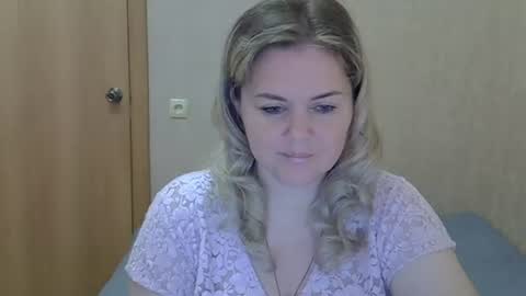 Snapshot of karennelsonx chatting on 15, 7, 2026 karennelsonx online show from 15, 7, 2026